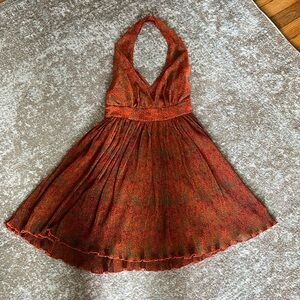 Bebe Halter Fit & Flare hem Dress